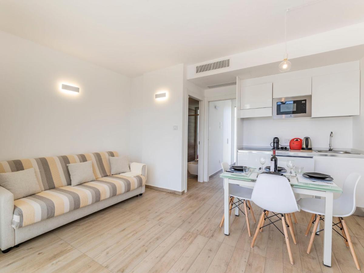 Apartment Capo Falcone Charming Apartment-2 By Interhome Stintino Exteriér fotografie